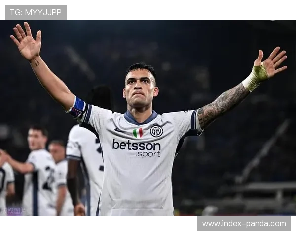 国际米兰2-1力克那不勒斯，劳塔罗双响巩固榜首优势